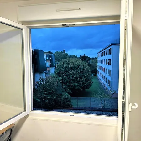 Proche Gare Et Commodites