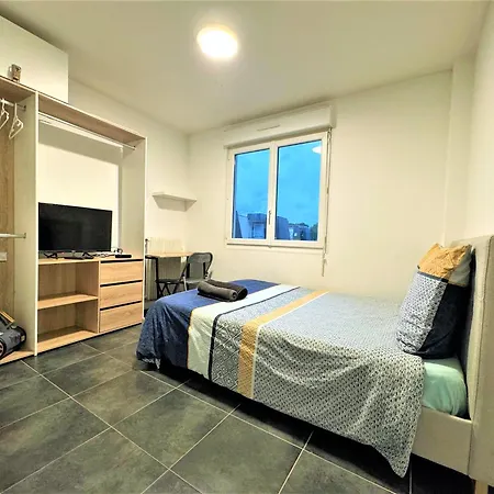 Appartement Proche Gare Et Commodites