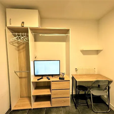 Proche Gare Et Commodites Lägenhet Melun