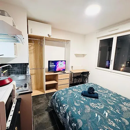 Proche Gare Et Commodites Apartamento Melun